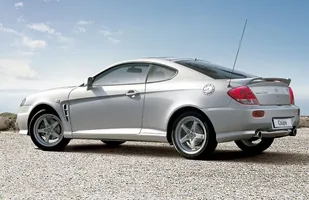 Używane: Hyundai Coupe GK — zdjęcie 4