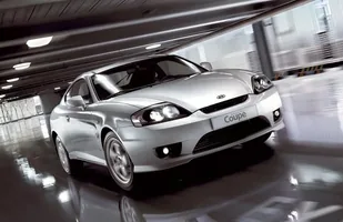 Używane: Hyundai Coupe GK — zdjęcie 7
