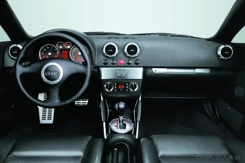 Audi TT I