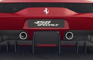 Bujając w obłokach: Ferrari 458 Speciale — zdjęcie 2