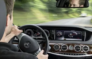 Mercedes S, który pali 3 l/100 km... — zdjęcie 4