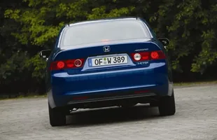 Używane: Honda Accord VII — zdjęcie 5