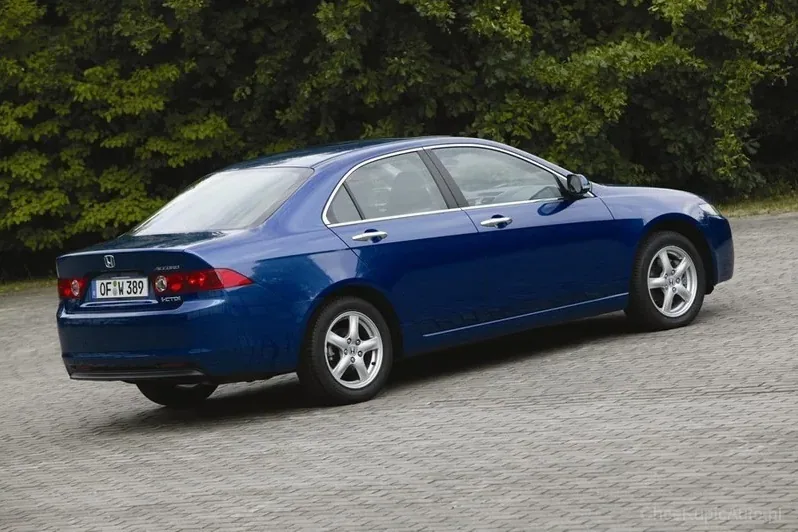 Honda Accord VII