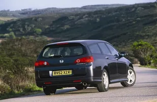 Używane: Honda Accord VII — zdjęcie 7