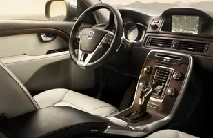 Volvo S80 i V70 po liftingu już w salonach — zdjęcie 8