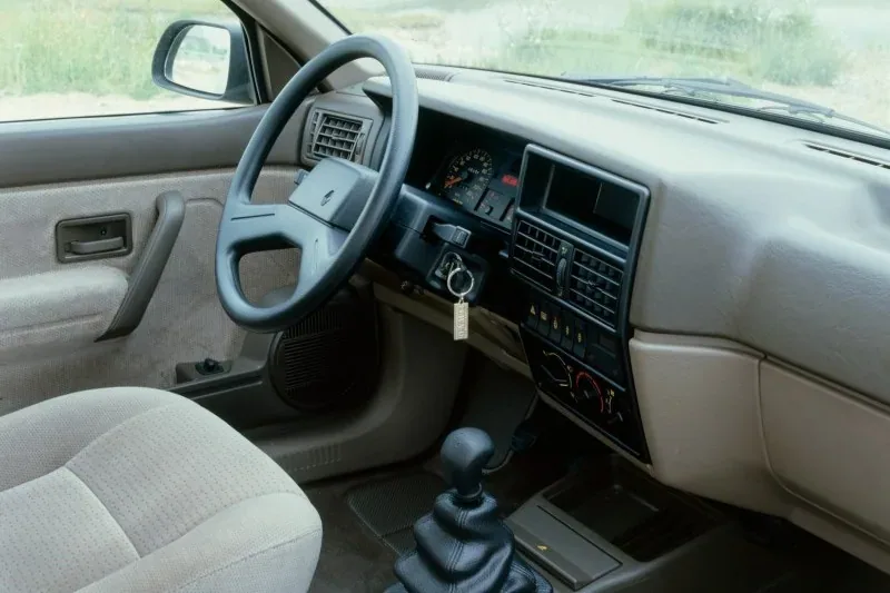 Renault 19