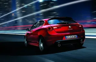 Alfa Romeo odświeża Giuliettę — zdjęcie 2