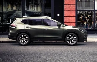 Oto całkowicie nowy Nissan X-Trail — zdjęcie 11