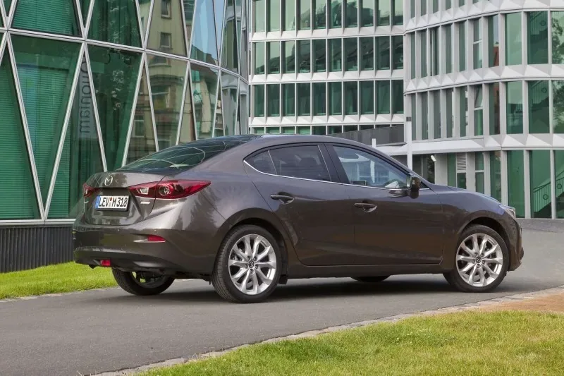 Mazda 3 sedan