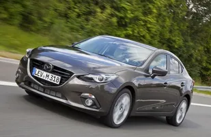 Polskie ceny nowej Mazdy3 sedan — zdjęcie 6