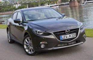 Polskie ceny nowej Mazdy3 sedan — zdjęcie 11