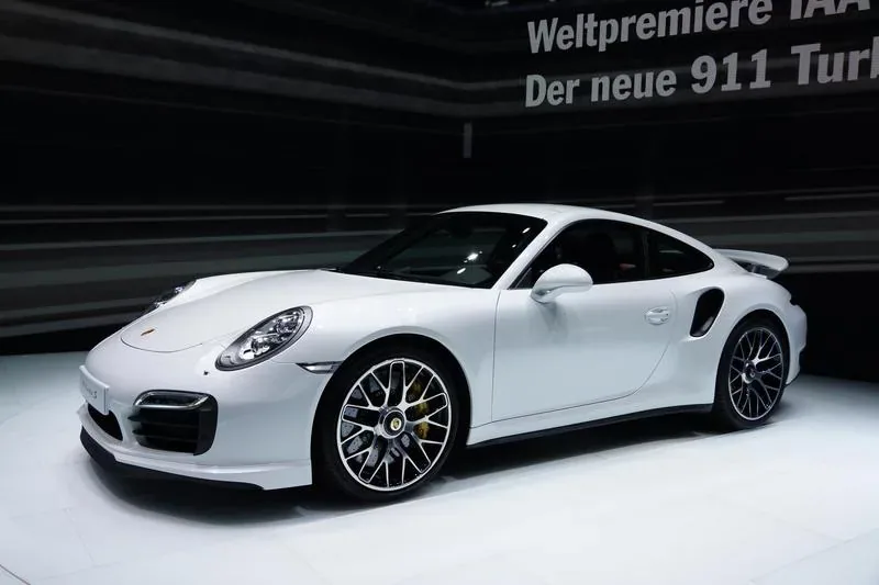 Porsche 911 Turbo S