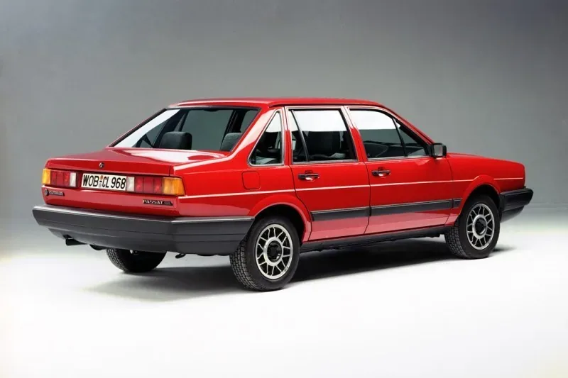 Volkswagen Passat B2 sedan (Santana)