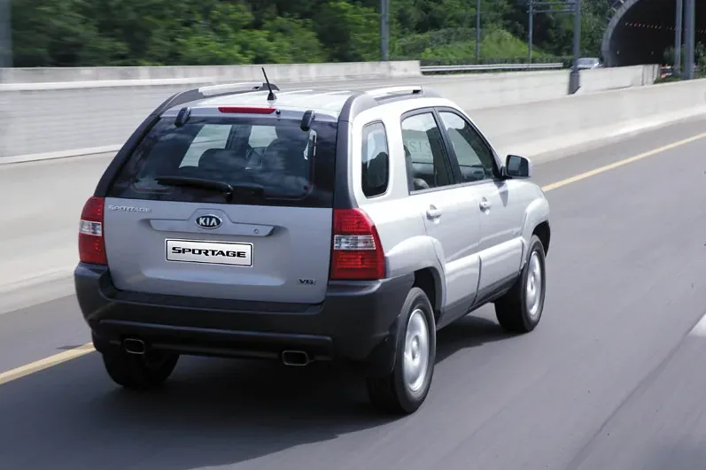 Kia Sportage II