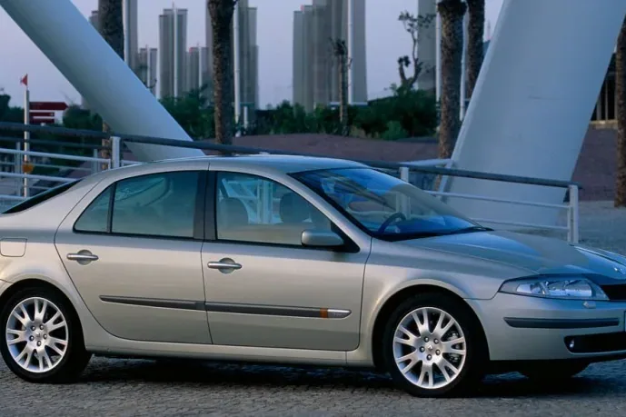 Renault Laguna II generacji