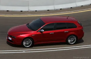 Używane: Alfa Romeo 159 — zdjęcie 8