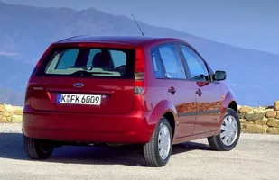 Używane: Ford Fiesta VI — zdjęcie 4