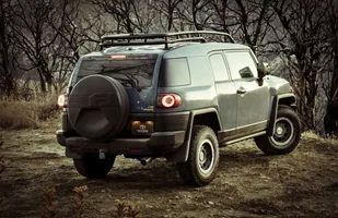 Specjalna edycja na koniec Toyoty FJ Cruiser — zdjęcie 6