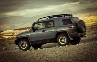 Specjalna edycja na koniec Toyoty FJ Cruiser — zdjęcie 7