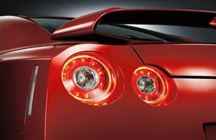 Oto nowy Nissan GT-R — zdjęcie 7