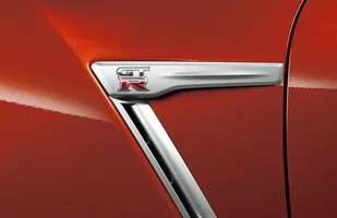 Oto nowy Nissan GT-R — zdjęcie 8