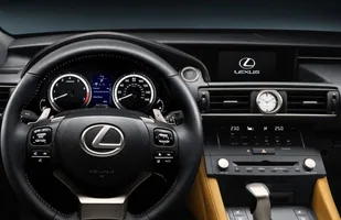 Nowość: Lexus RC — zdjęcie 11