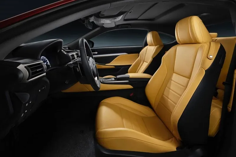 Lexus RC