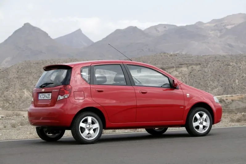 Chevrolet Aveo przed liftingiem