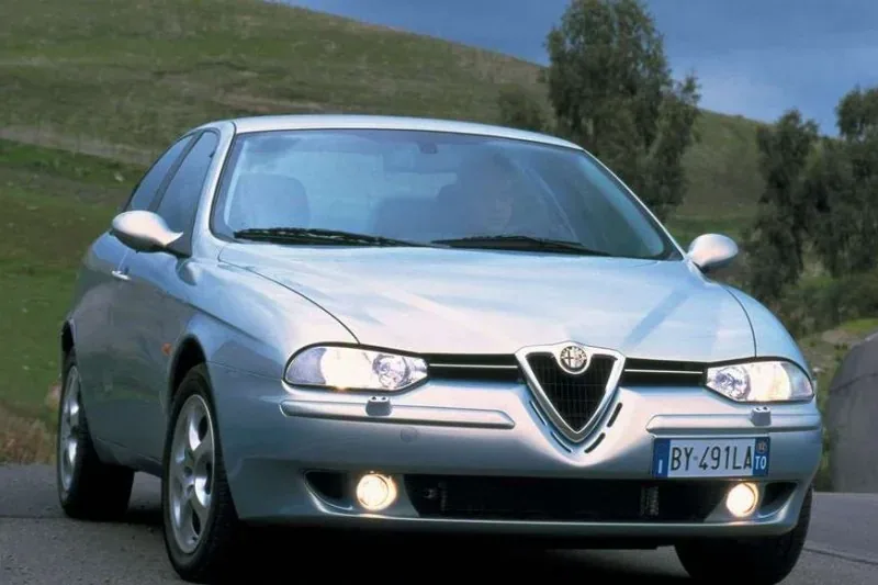 Alfa Romeo 156