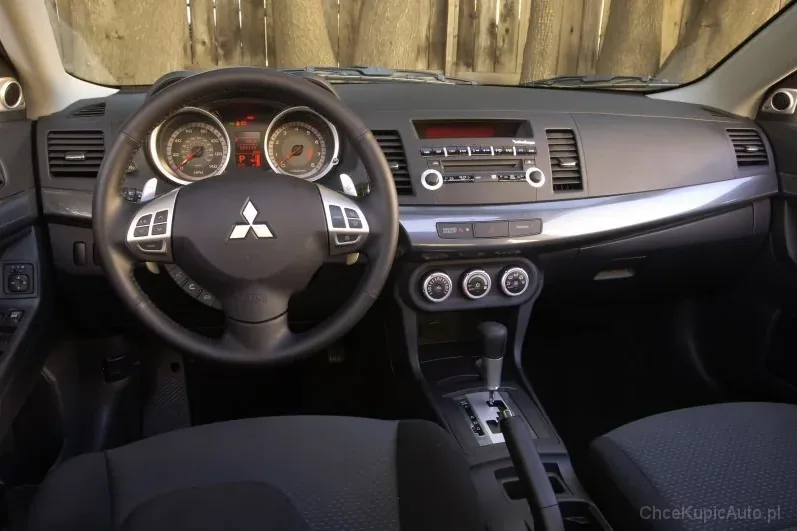 Mitsubishi Lancer