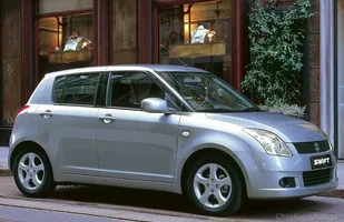 Używane: Suzuki Swift III — zdjęcie 2