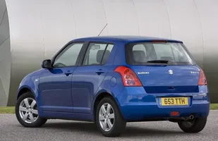 Używane: Suzuki Swift III — zdjęcie 5
