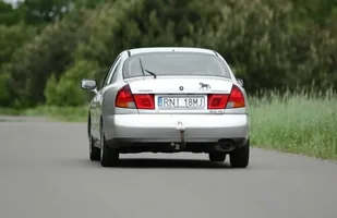 Używane: Mitsubishi Carisma — zdjęcie 12