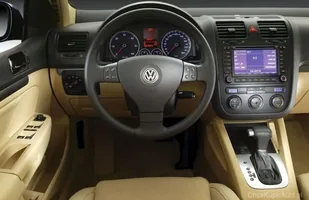Używane: Volkswagen Golf V — zdjęcie 4