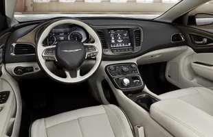 Nowy Chrysler 200 — zdjęcie 5