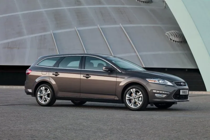 Ford sprzedaje samochody głównie flotom