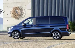 Nowy Mercedes klasy V. Koniec Viano — zdjęcie 10