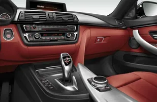 BMW M4 Gran Coupe. Nowość! — zdjęcie 11