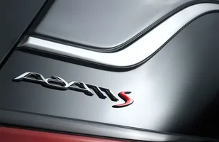 Opel Adam S. Ze sportowym zacięciem — zdjęcie 4