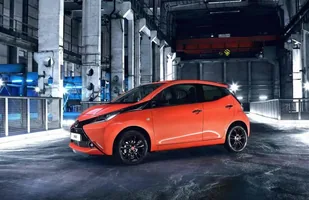 Toyota Aygo. Ostatni z "trojaczków" — zdjęcie 8