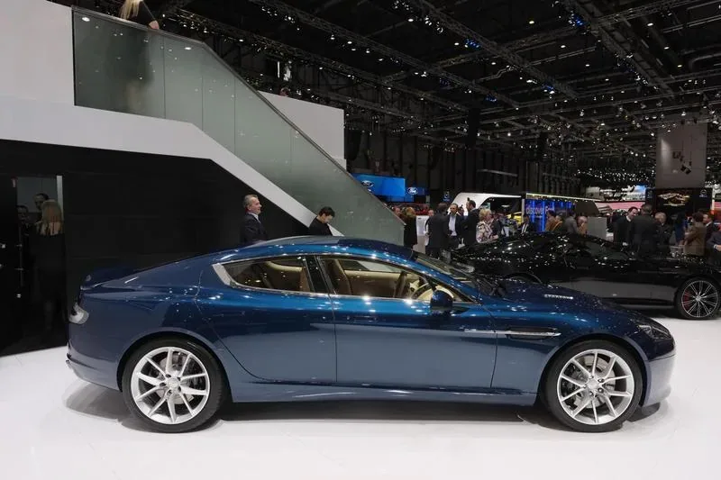 Aston Martin Rapide S