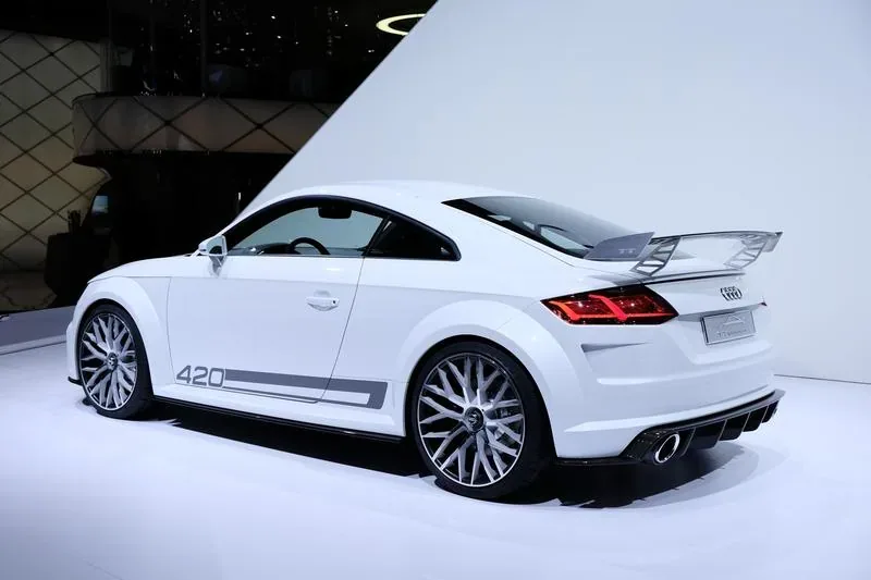 Audi TT quattro sport concept