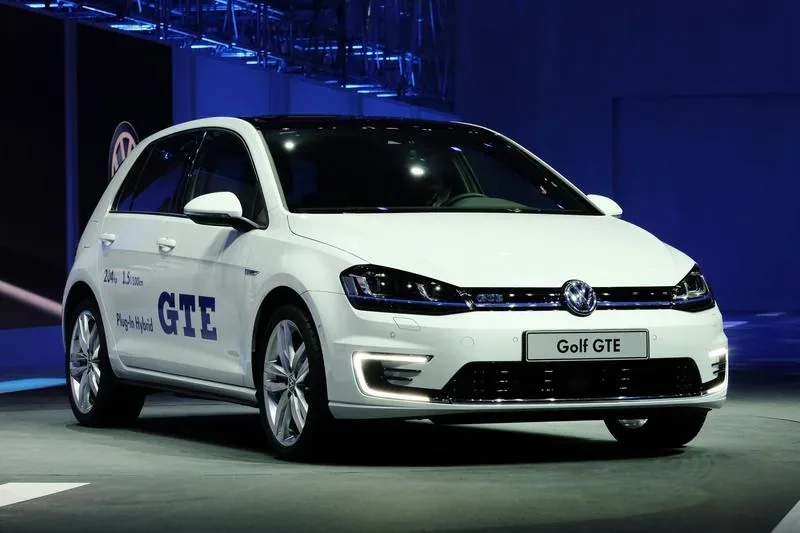Volkswagen Golf GTE