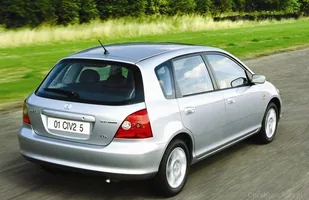 Używane: Honda Civic VII — zdjęcie 3