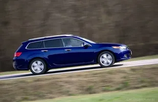 Używane: Honda Accord VIII — zdjęcie 9