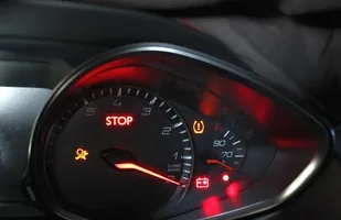 Długi dystans: Peugeot 308 — zdjęcie 12
