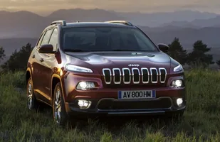 Nowy Jeep Cherokee w Polsce. Ceny — zdjęcie 2
