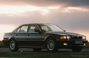 Używane: BMW serii 7 E38 — zdjęcie 4