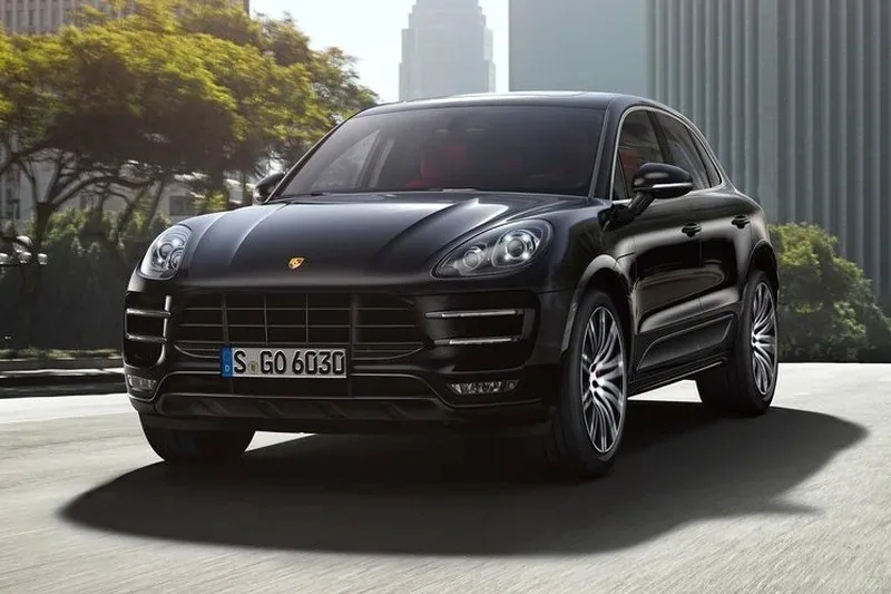 Polacy chętnie kupują... Porsche!