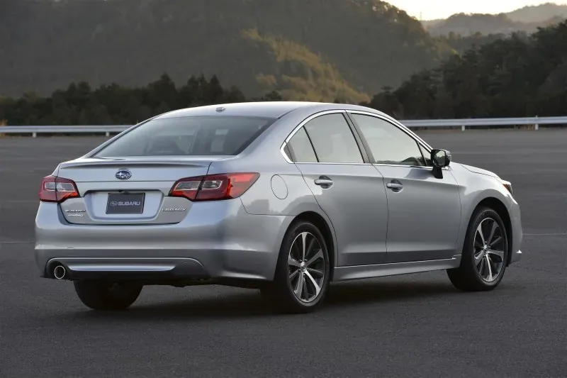 Subaru Legacy VI